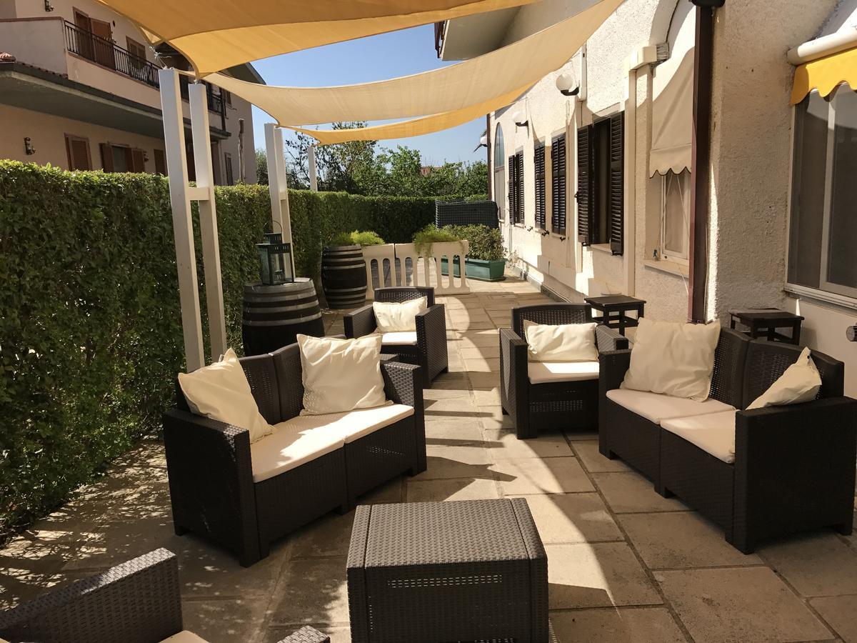 Hotel B&B Rispescia Grosseto Buitenkant foto
