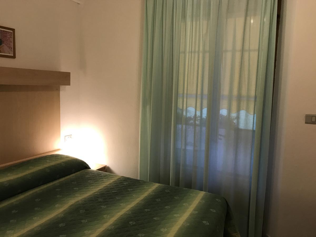 Hotel B&B Rispescia Grosseto Buitenkant foto