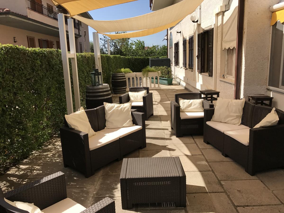 Hotel B&B Rispescia Grosseto Buitenkant foto