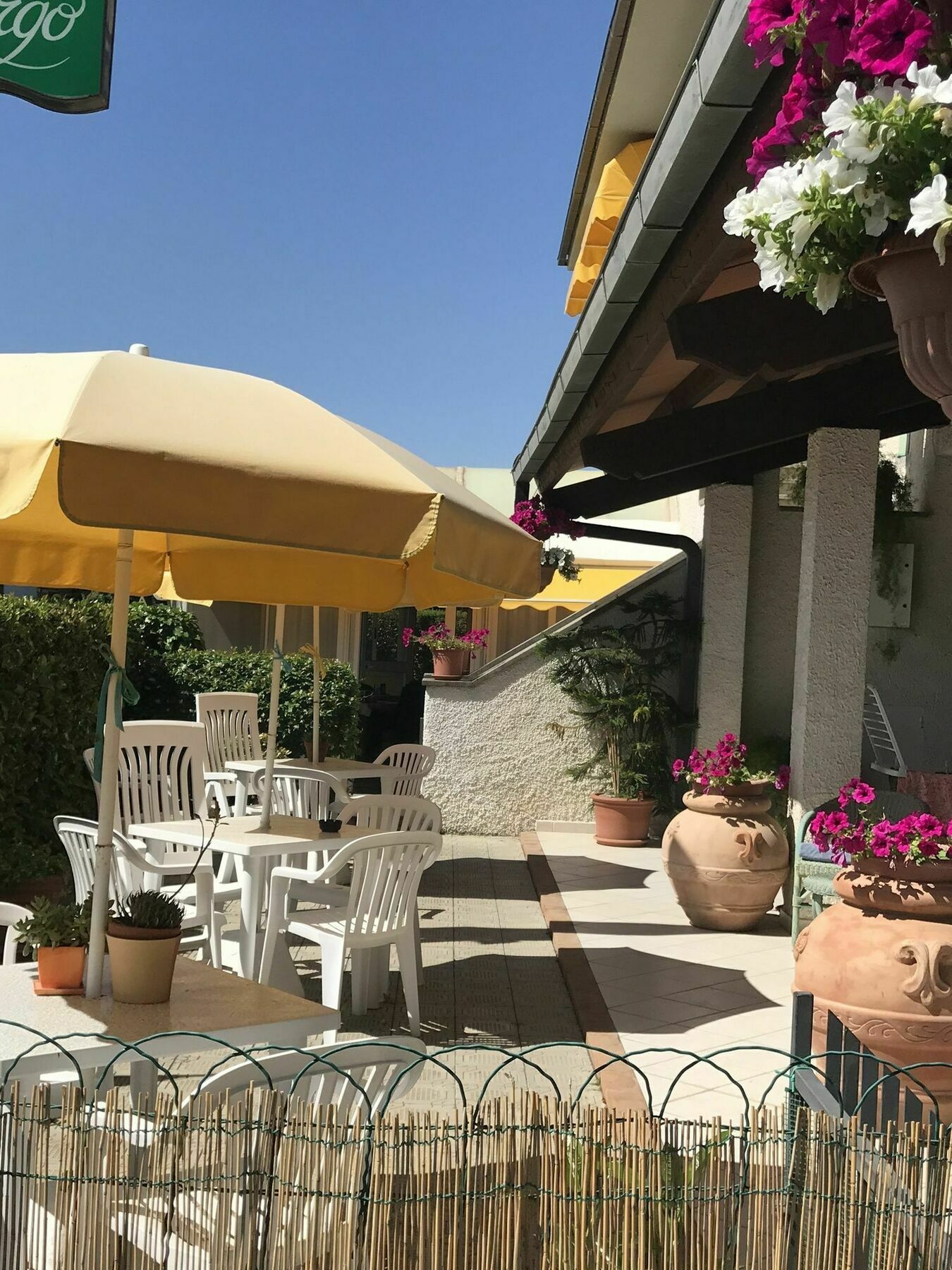 Hotel B&B Rispescia Grosseto Buitenkant foto
